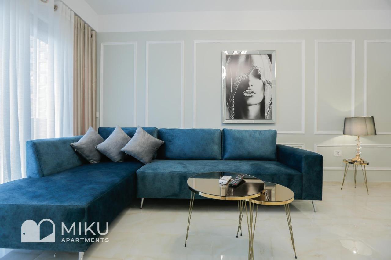טיראנה Miku Apartment - Vibrant 1Bd Apartment At Olympic Residence מראה חיצוני תמונה