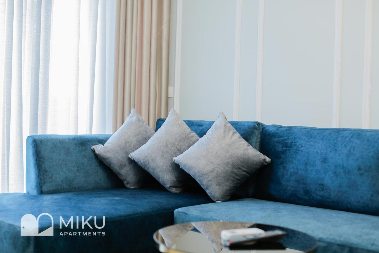 טיראנה Miku Apartment - Vibrant 1Bd Apartment At Olympic Residence מראה חיצוני תמונה